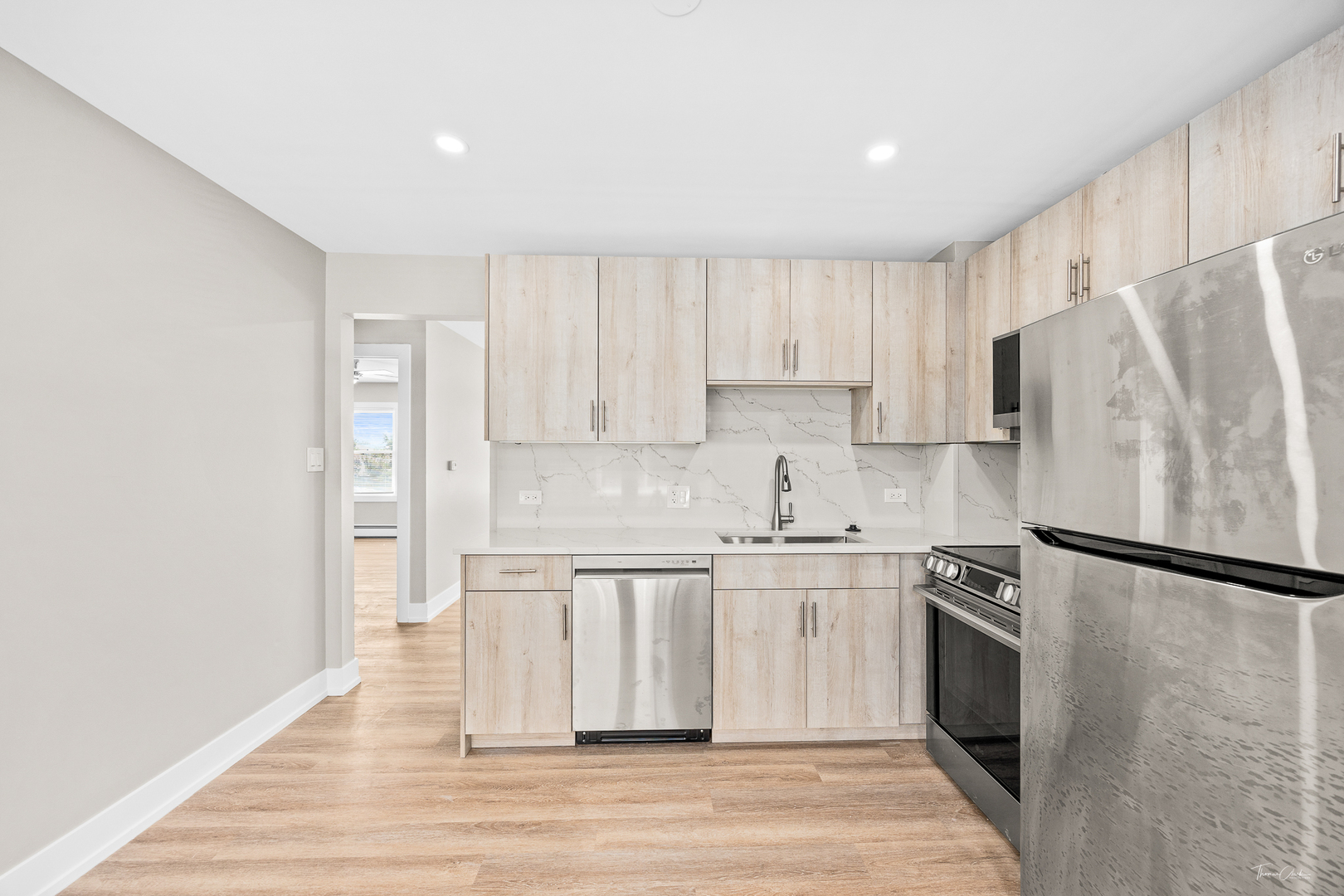 4429 PRAIRIE Avenue #2, Brookfield, IL 60513