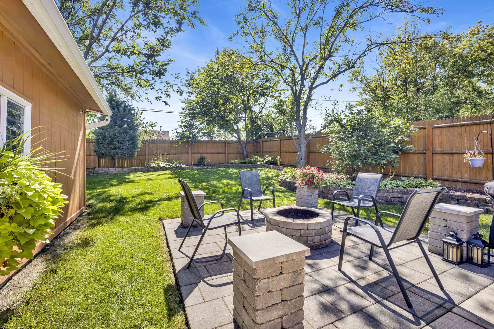 1135 Carol Street, Downers Grove, IL 60516