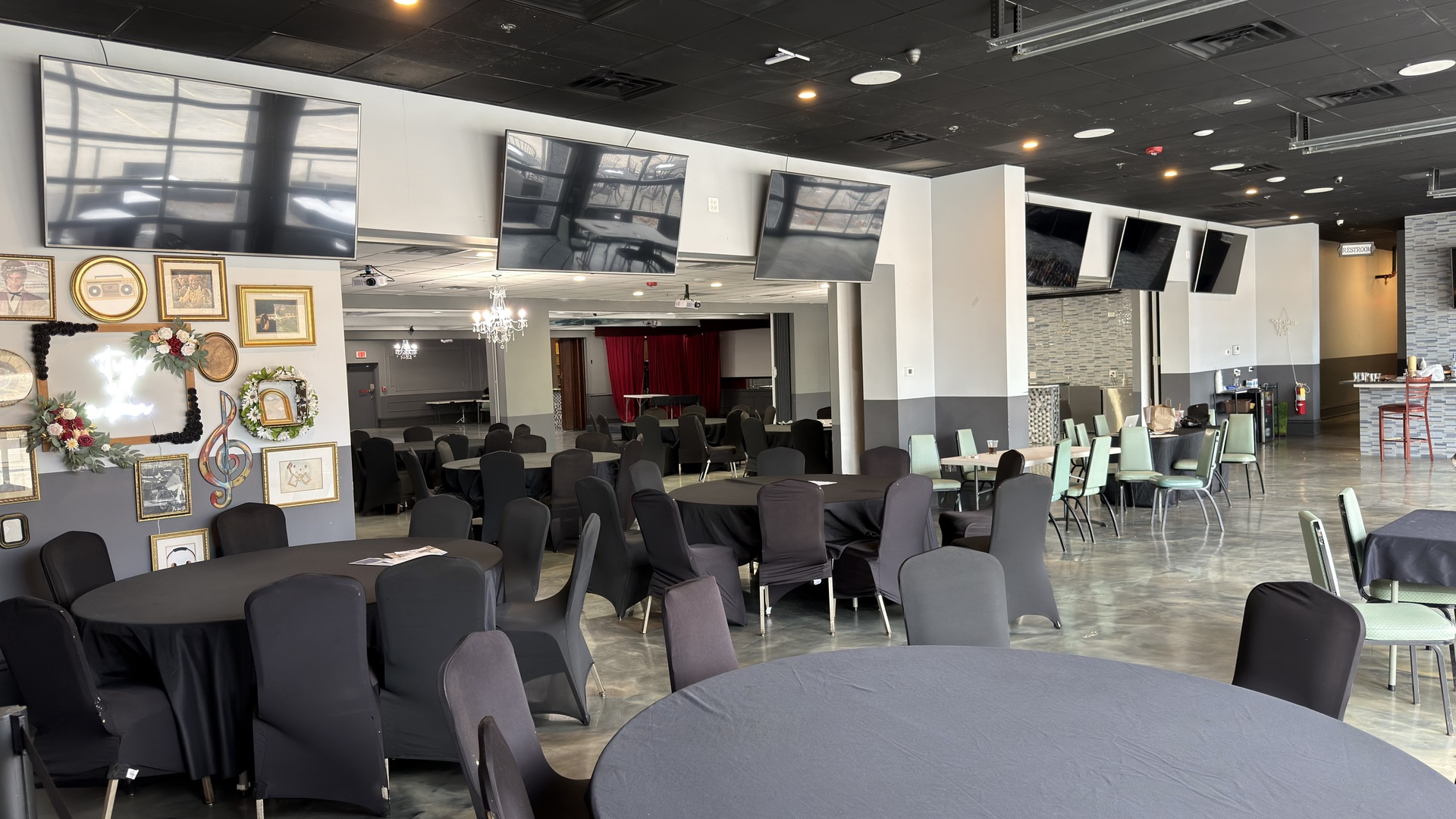 106 N Main Street, Glenwood, IL 60425