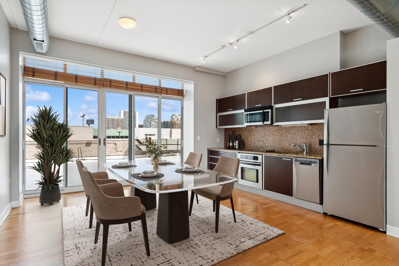 660 W Wayman Street #501, Chicago, IL 60661