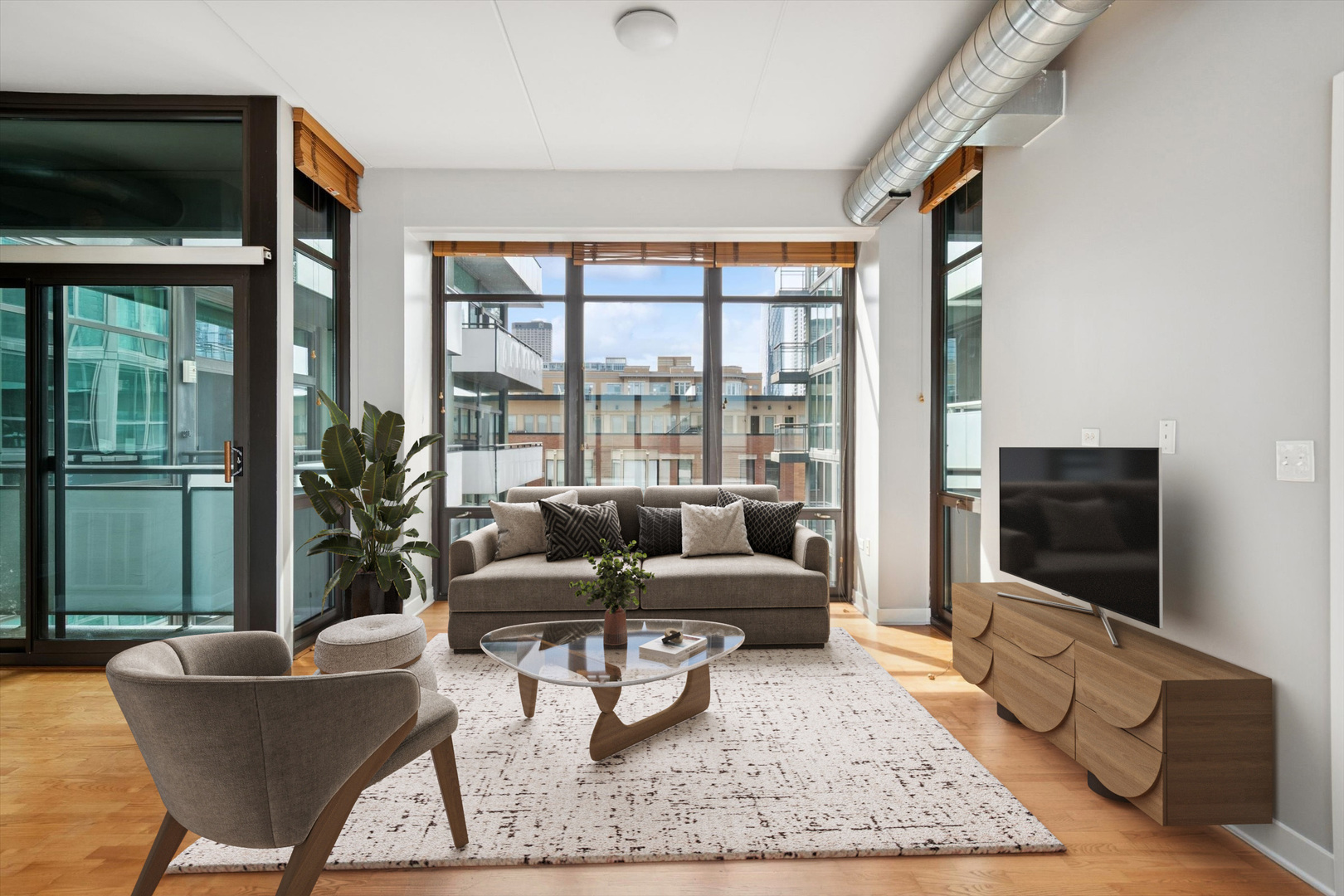 660 W Wayman Street #501, Chicago, IL 60661