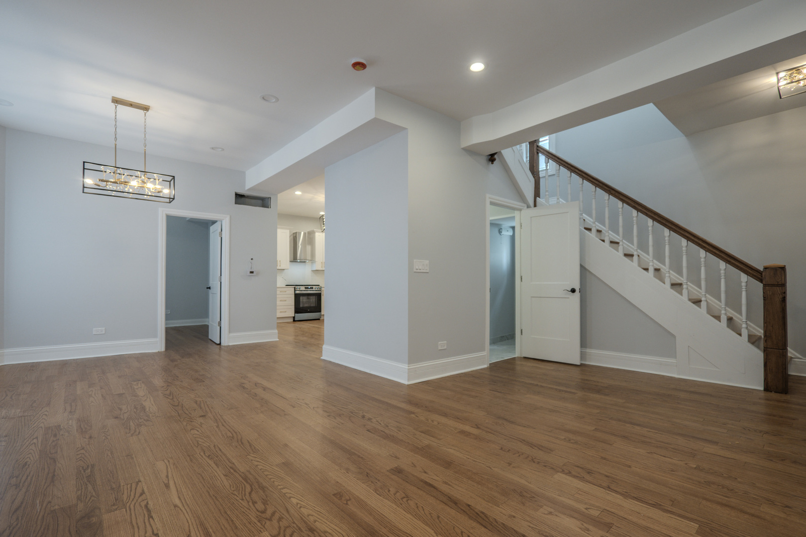 5927 W Erie Street, Chicago, IL 60644