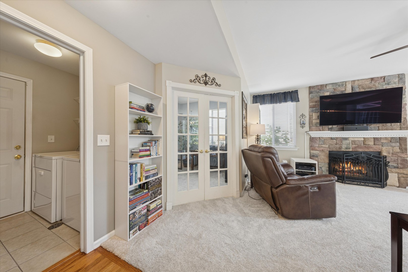 12225 S Shagbark Drive, Plainfield, IL 60585