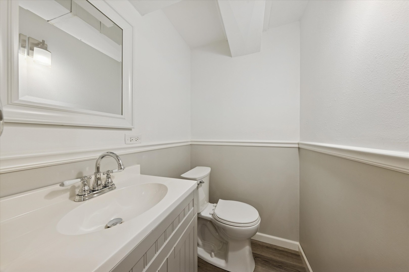 12225 S Shagbark Drive, Plainfield, IL 60585
