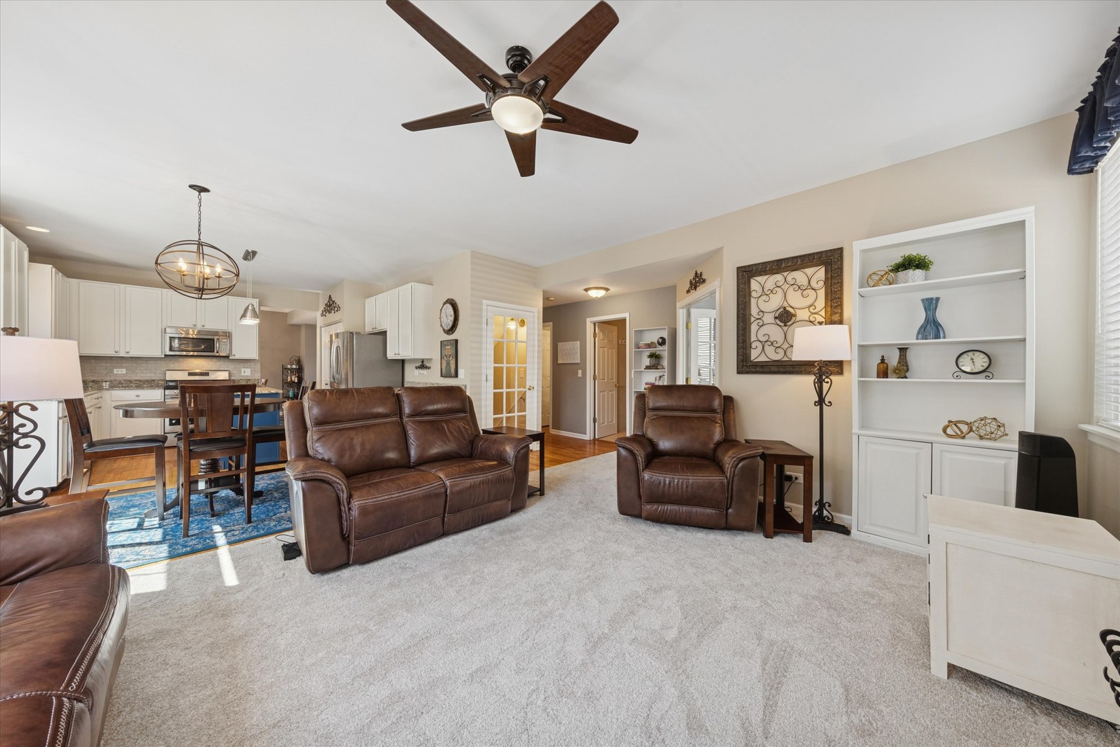 12225 S Shagbark Drive, Plainfield, IL 60585