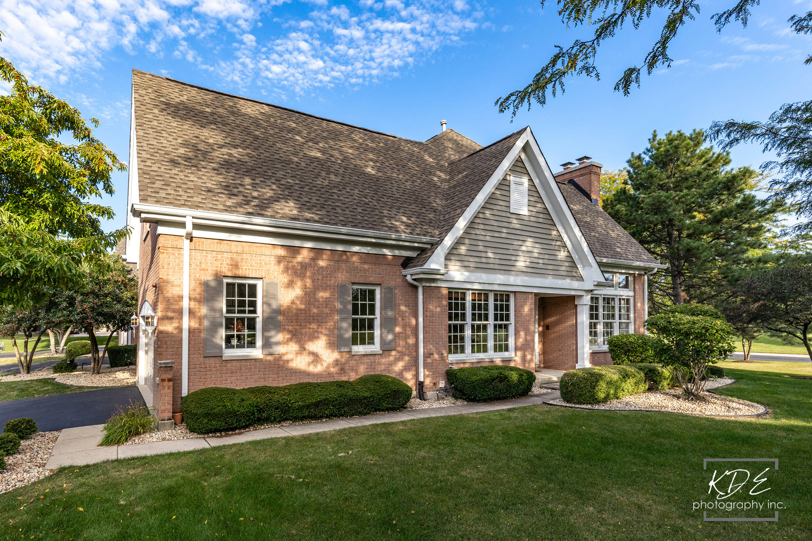 4258 Stableford Lane, Naperville, IL 60564