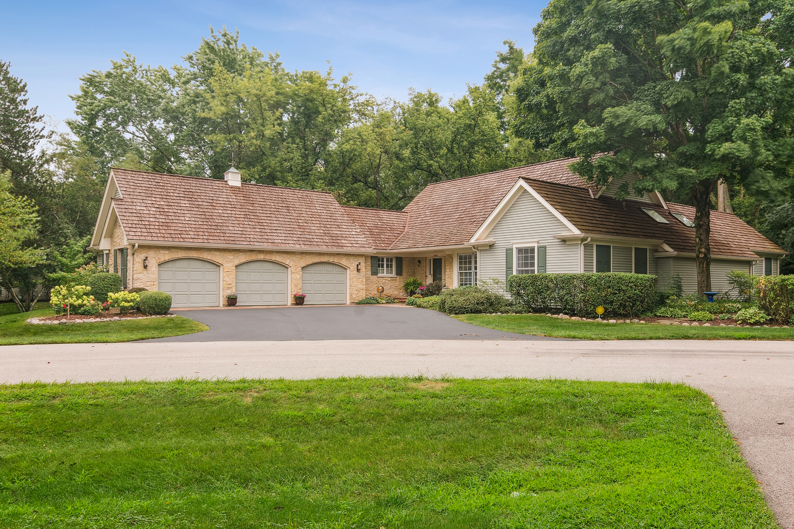 4614 Forest Way Circle, Long Grove, IL 60047