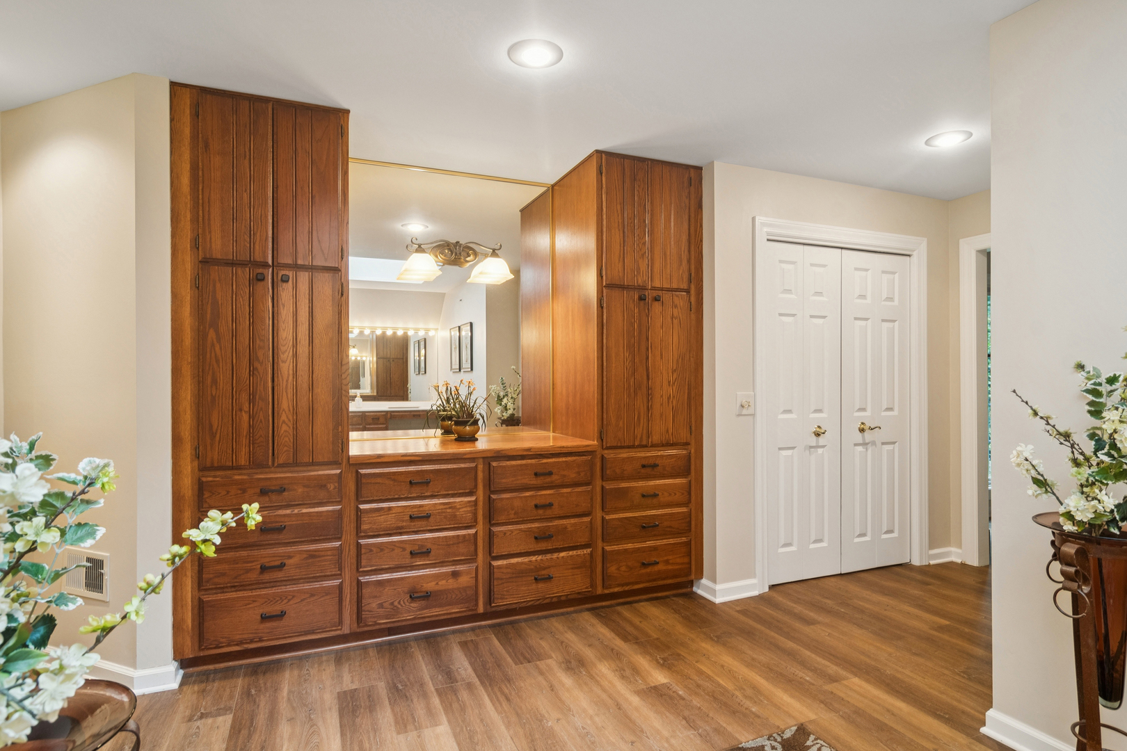 4614 Forest Way Circle, Long Grove, IL 60047