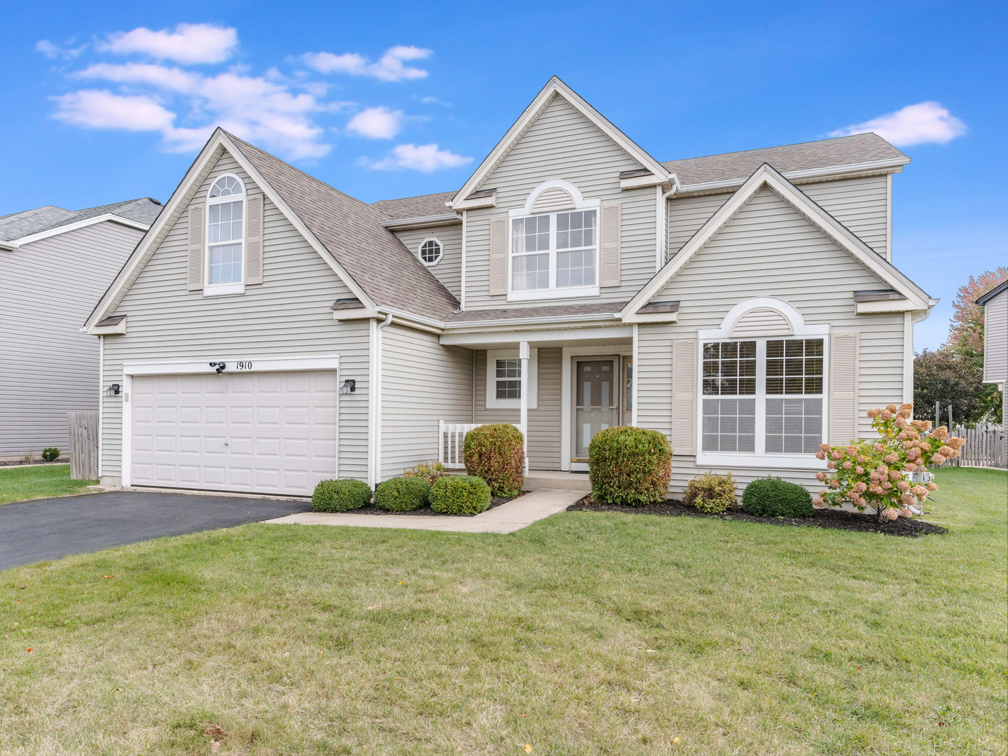 1910 Arbor Fields Drive, Plainfield, IL 60586