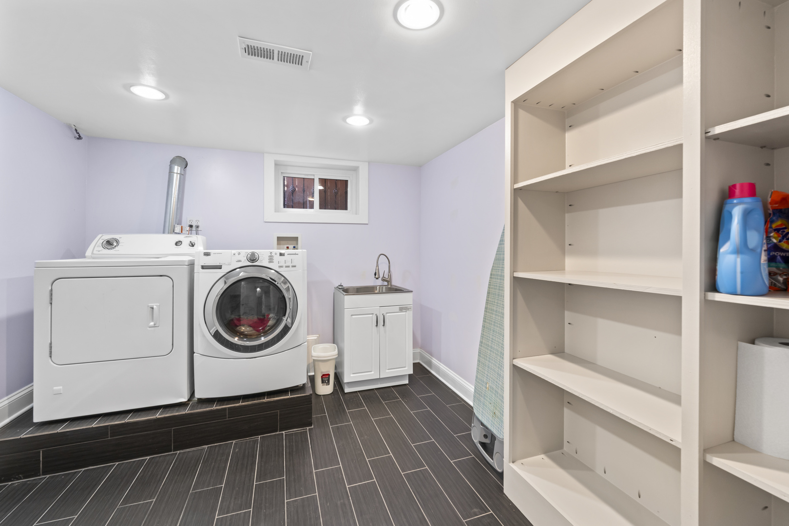 5438 S Komensky Avenue, Chicago, IL 60632