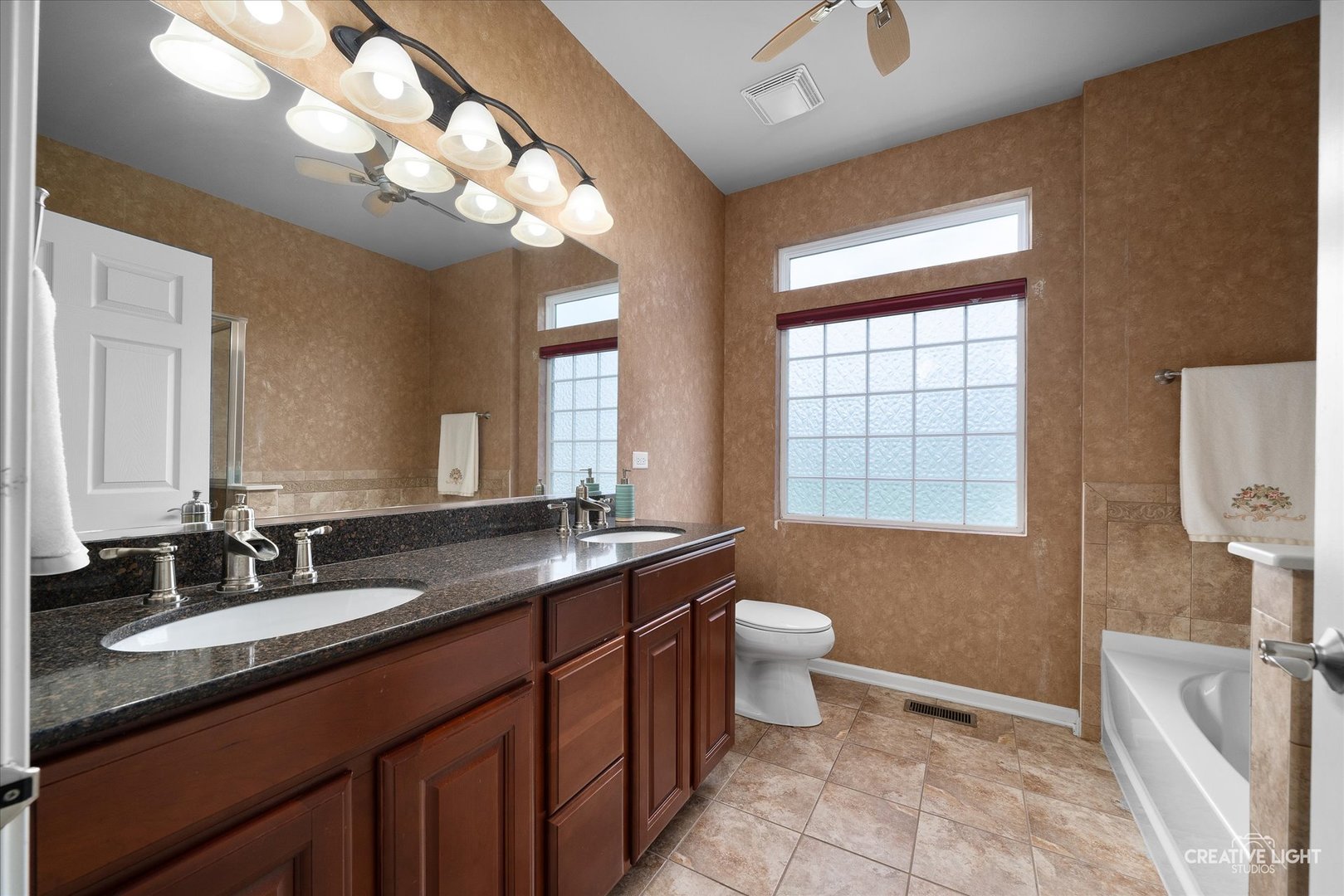 2924 Raleigh Court, Naperville, IL 60564