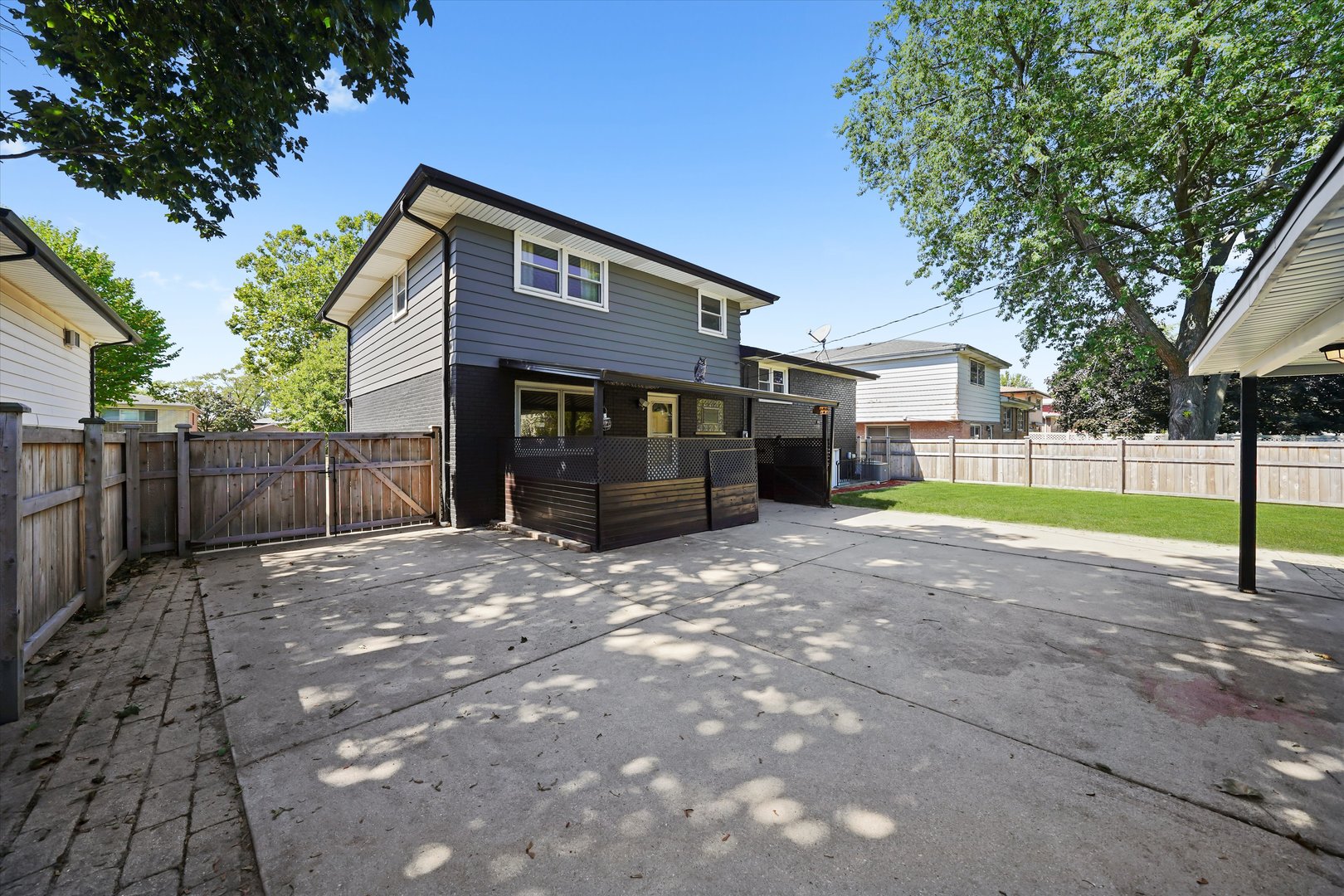 17707 71st Avenue, Tinley Park, IL 60477