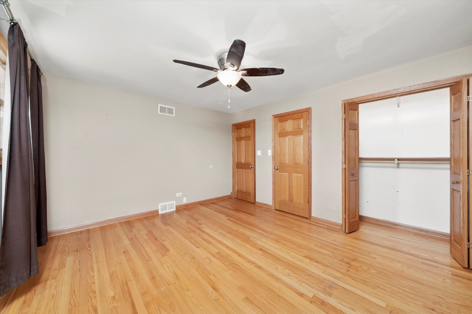 17707 71st Avenue, Tinley Park, IL 60477
