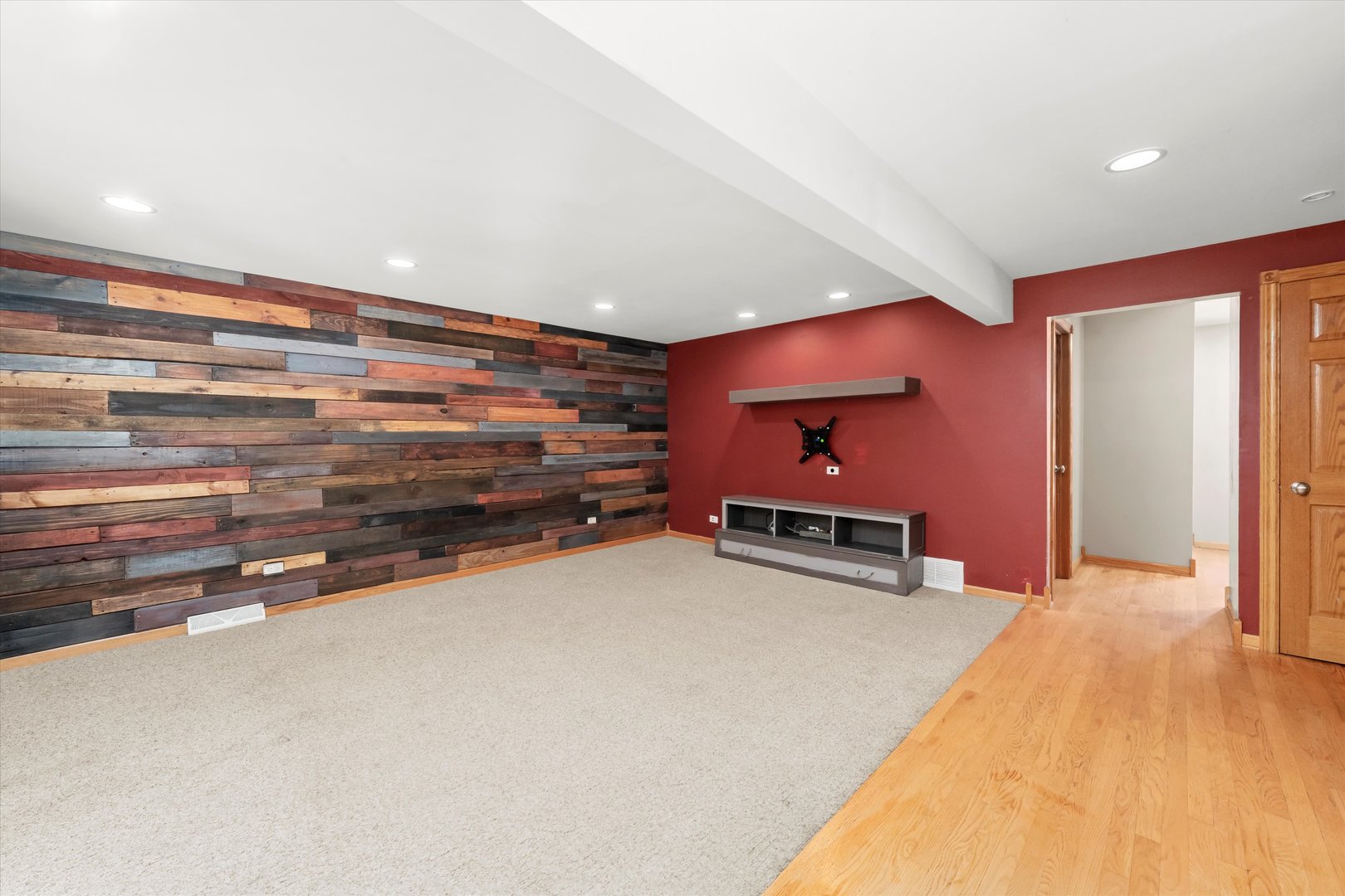 17707 71st Avenue, Tinley Park, IL 60477