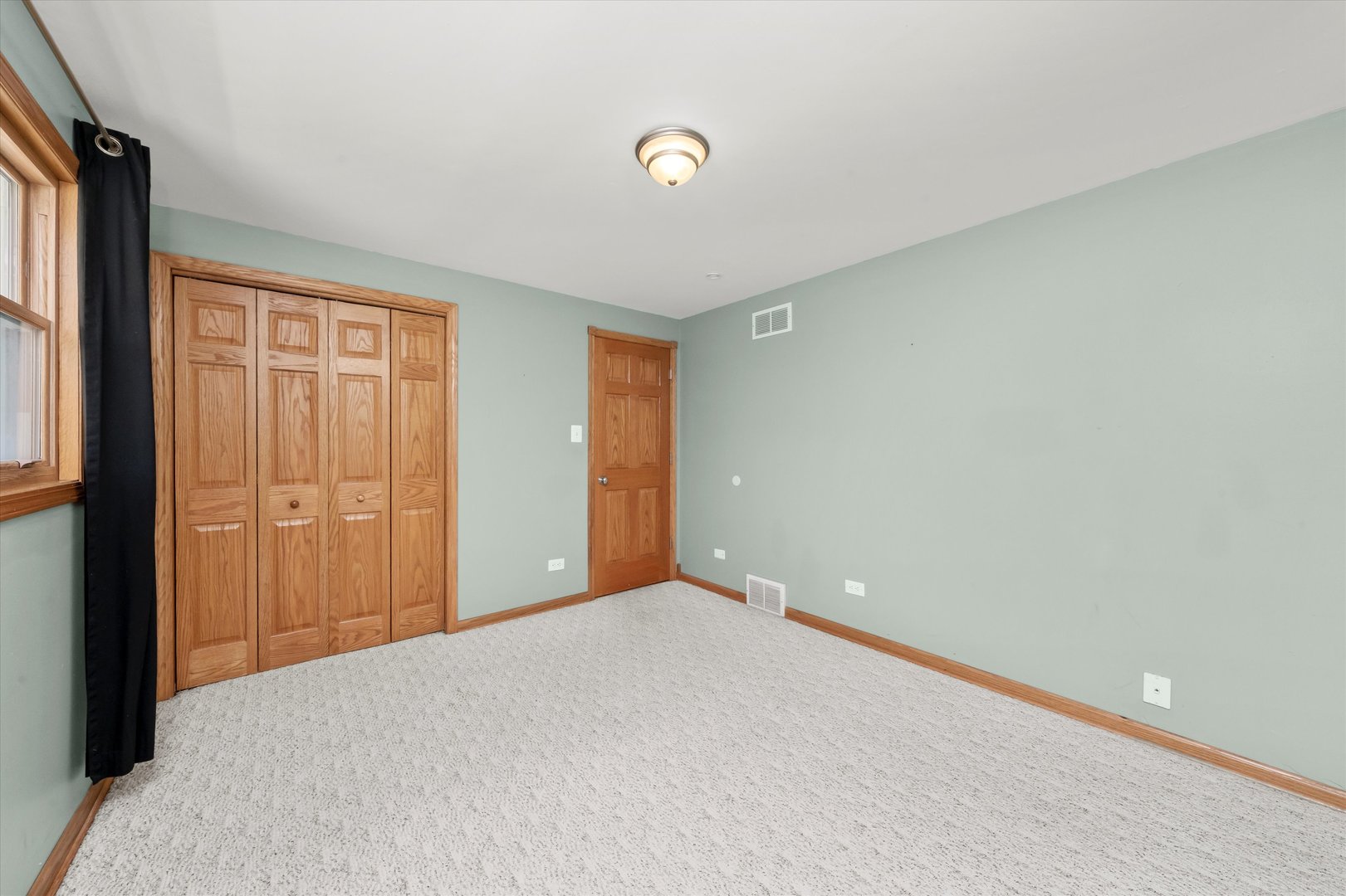 17707 71st Avenue, Tinley Park, IL 60477