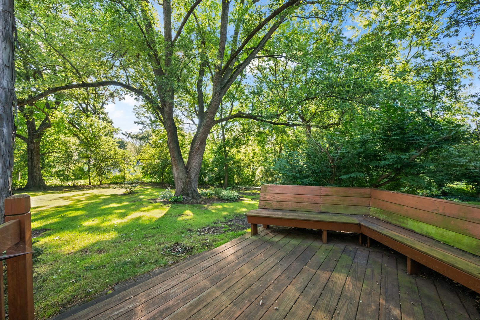 21 Ferndale Road, Deer Park, IL 60010