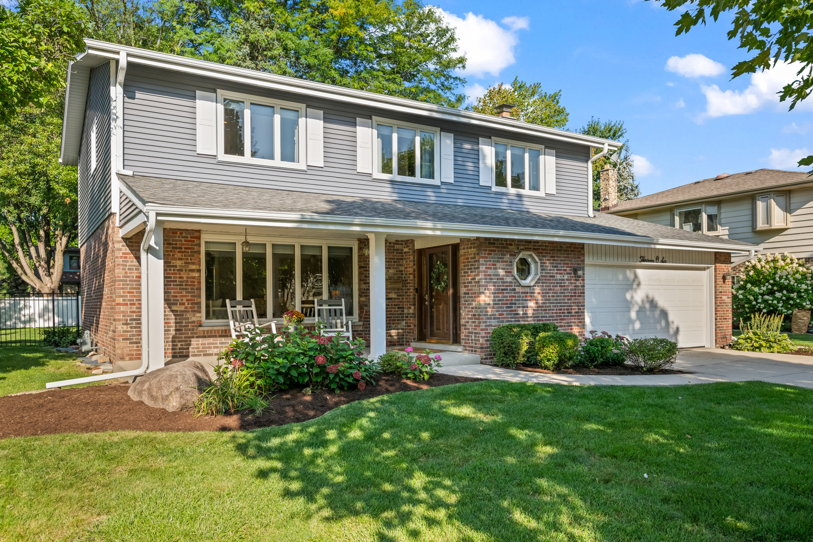 1306 S Walnut Avenue, Arlington Heights, IL 60005