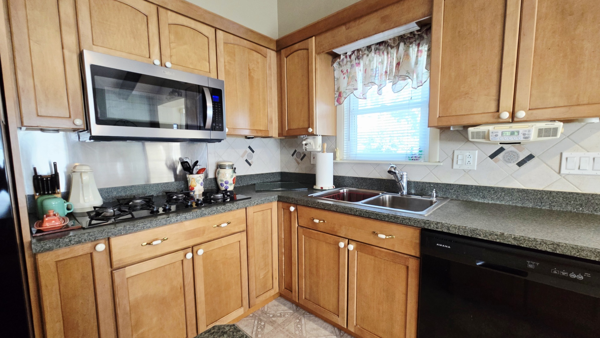 16911 Murphy Avenue, Hazel Crest, IL 60429
