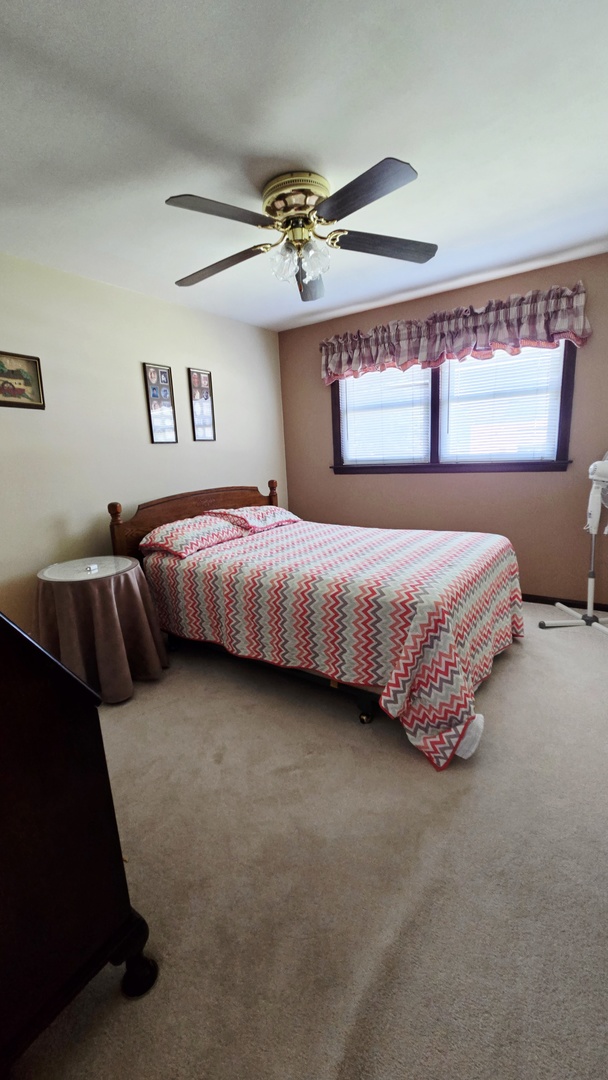 16911 Murphy Avenue, Hazel Crest, IL 60429