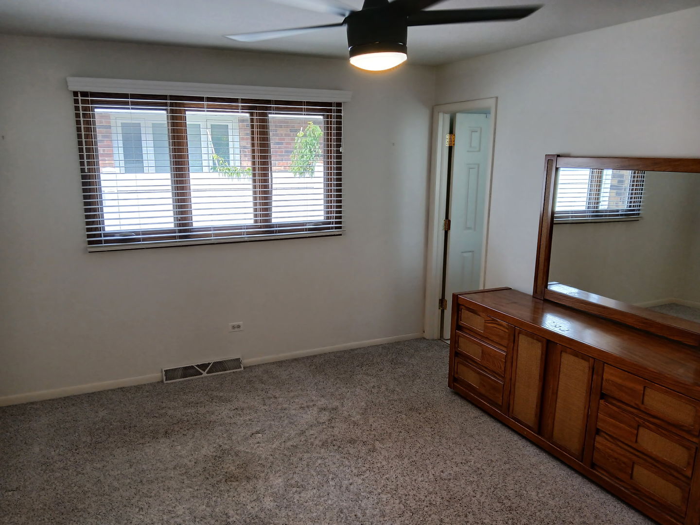 15337 S Heather Court, Orland Park, IL 60462
