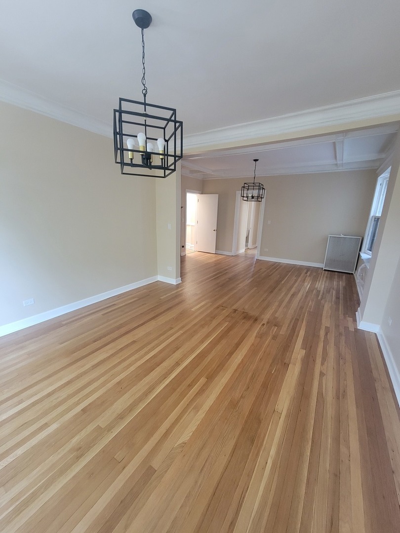 6121 S Evans Avenue #2, Chicago, IL 60637