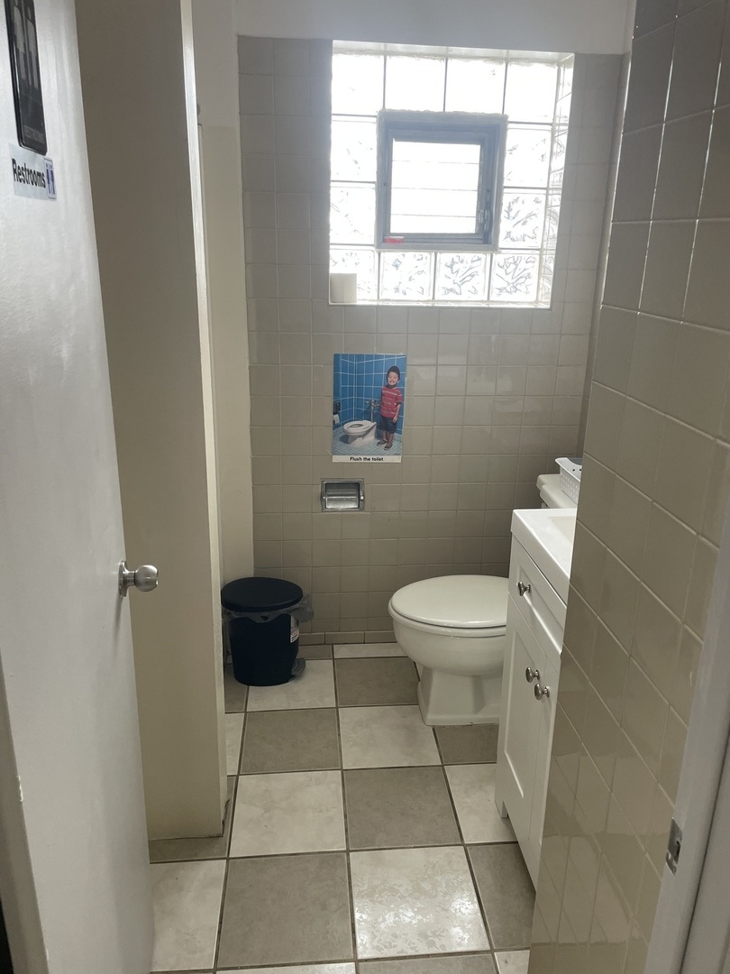 4015 W 59TH Street, Chicago, IL 60629