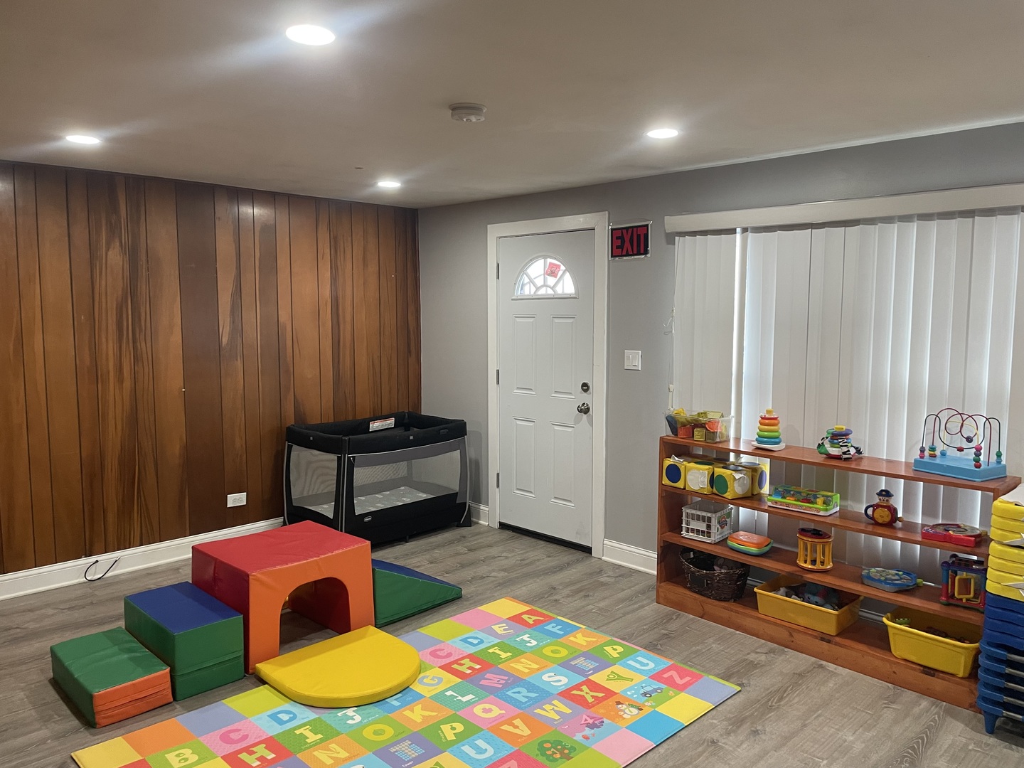 4015 W 59TH Street, Chicago, IL 60629