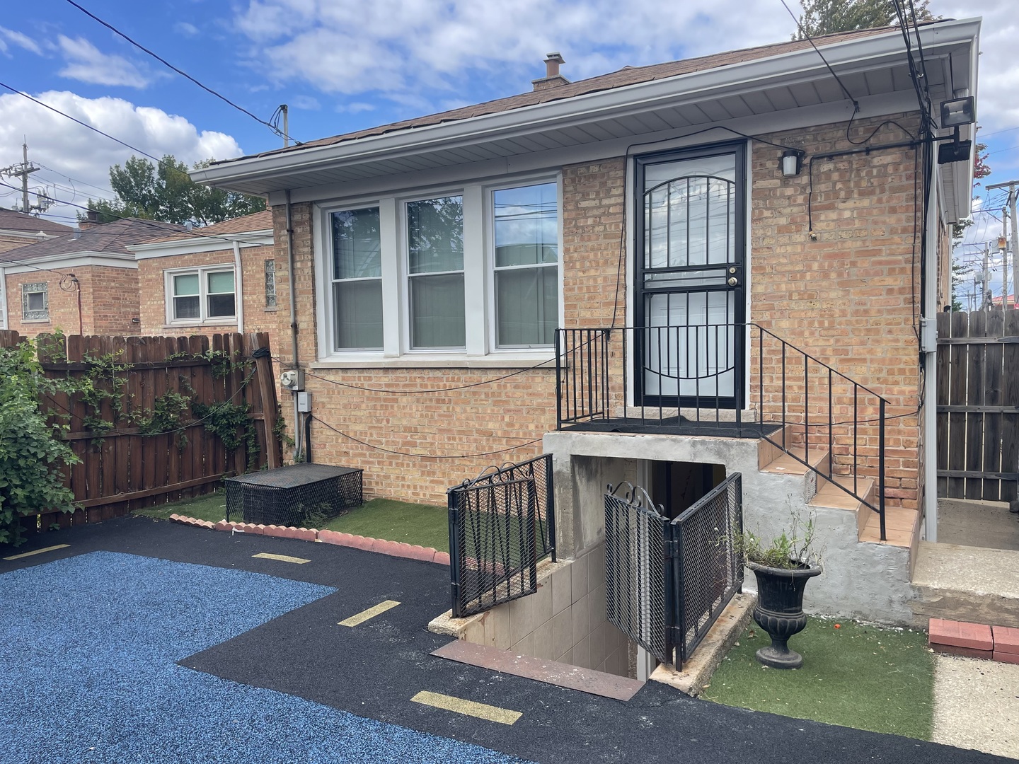 4015 W 59TH Street, Chicago, IL 60629