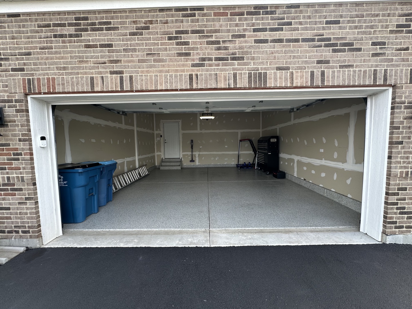 769 Fairway Drive, Addison, IL 60101