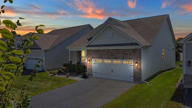 769 Fairway Drive, Addison, IL 60101