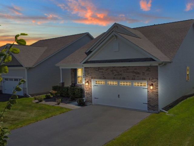 769 Fairway Drive, Addison, IL 60101