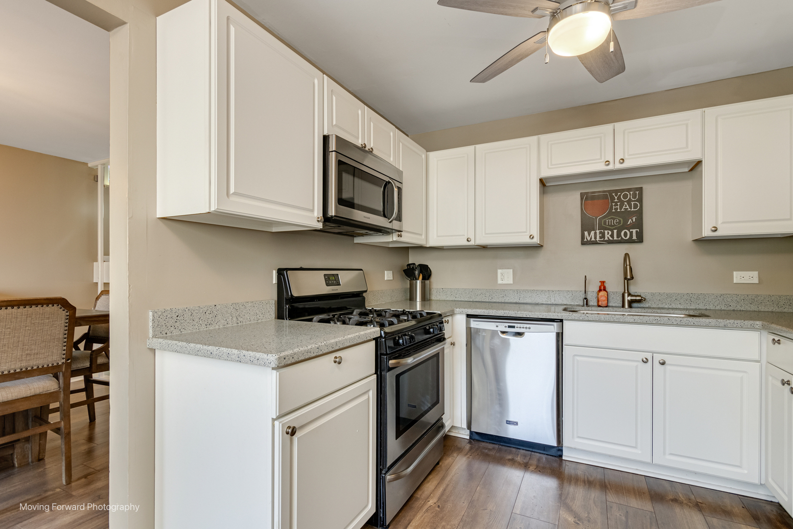 3S389 Chestnut Court, Warrenville, IL 60555