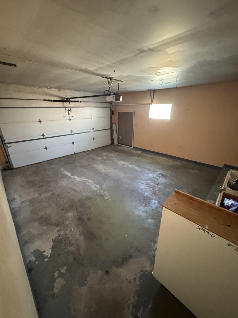 2111 E 172nd Street, South Holland, IL 60473