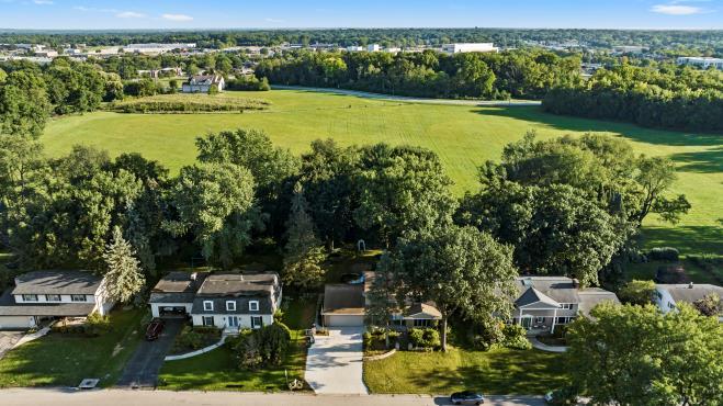 5647 Inverness Drive, Rockford, IL 61107