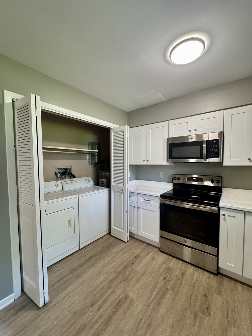 107 Park Street #B, Yorkville, IL 60560