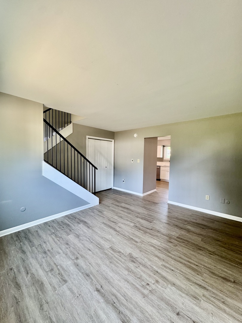 107 Park Street #B, Yorkville, IL 60560