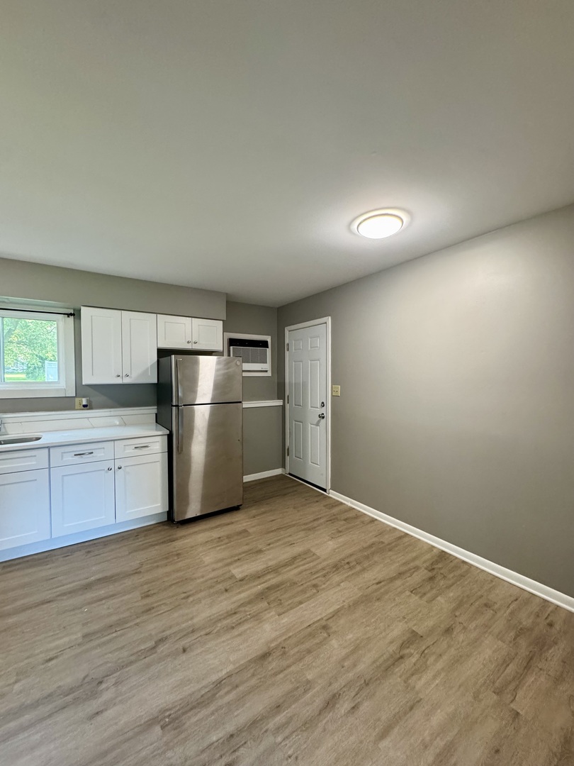 107 Park Street #B, Yorkville, IL 60560