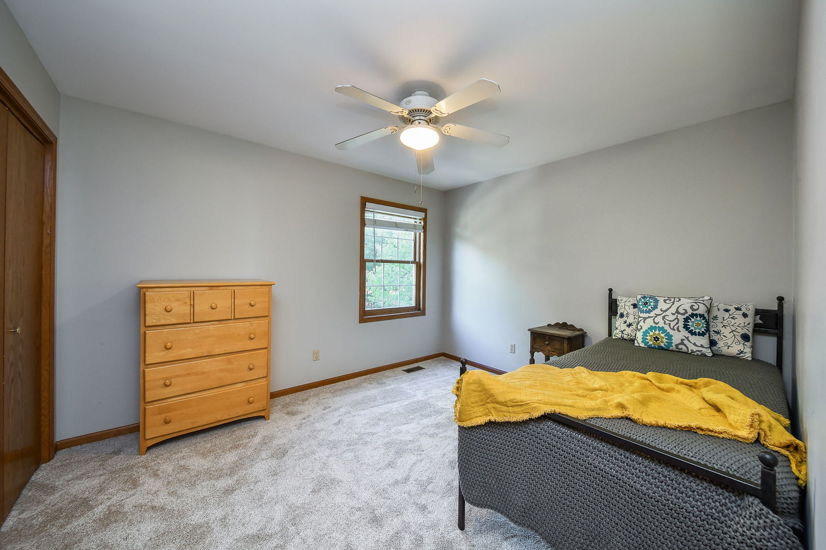 39W644 Harvey Square, Geneva, IL 60134