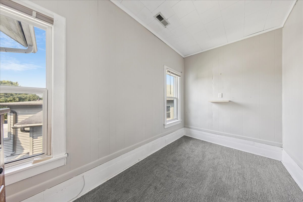 1013 Maple Avenue #2, Downers Grove, IL 60515