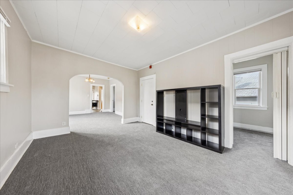 1013 Maple Avenue #2, Downers Grove, IL 60515