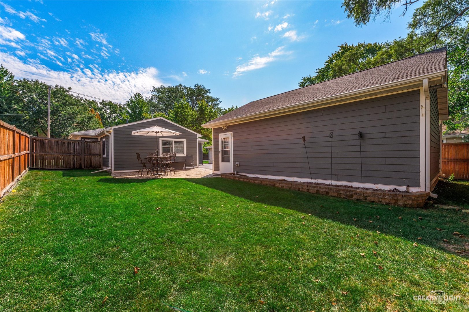 124 S Pine Street, Geneva, IL 60134