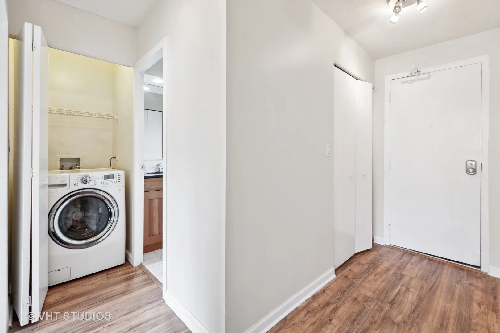 3033 N Sheridan Road #310, Chicago, IL 60657