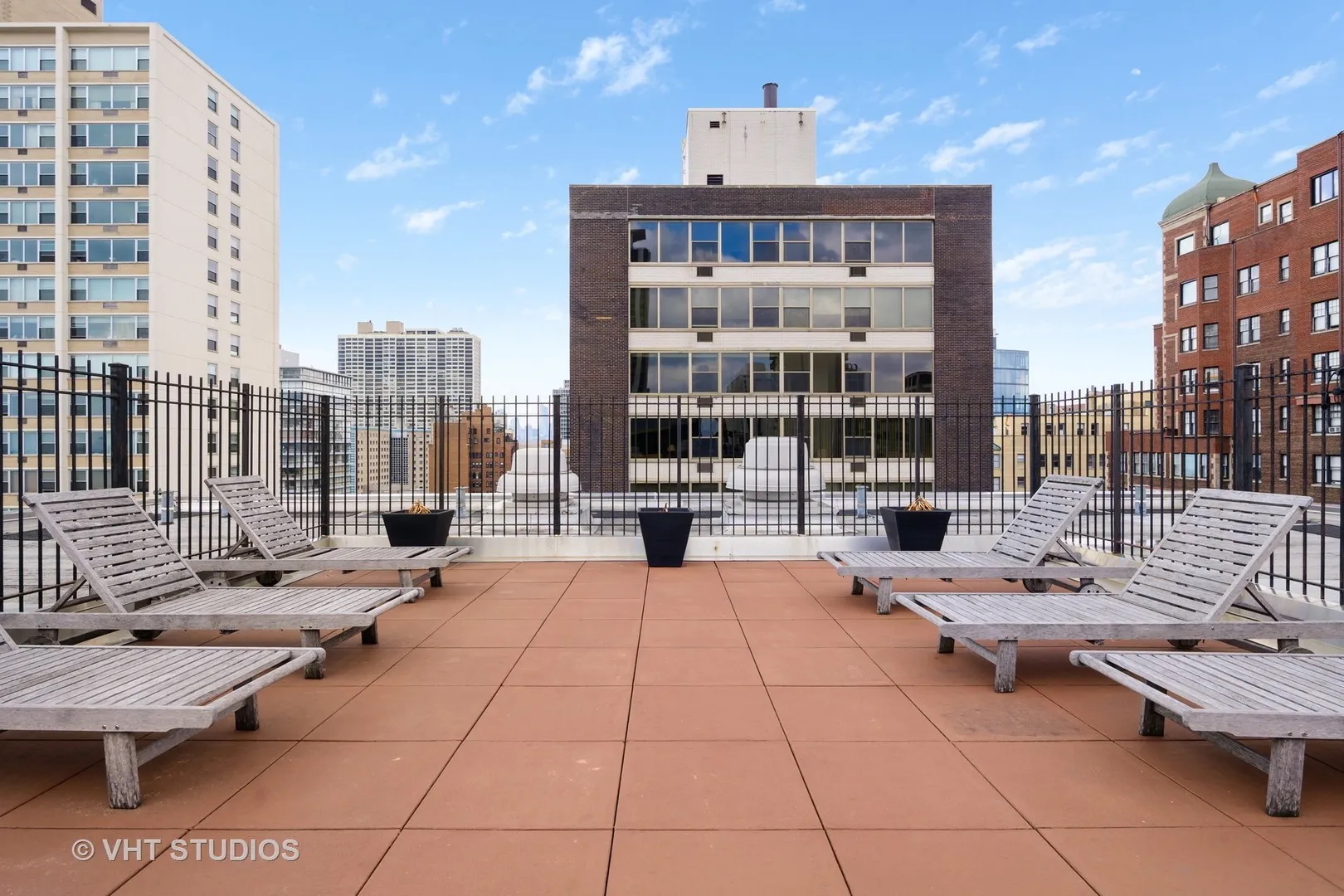 3033 N Sheridan Road #310, Chicago, IL 60657