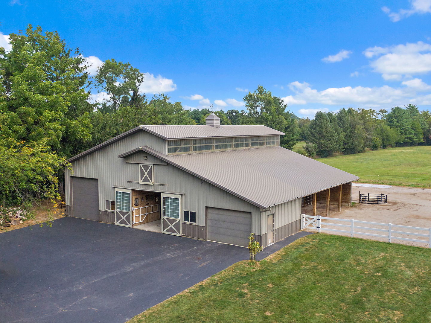 McHenry, IL 60050