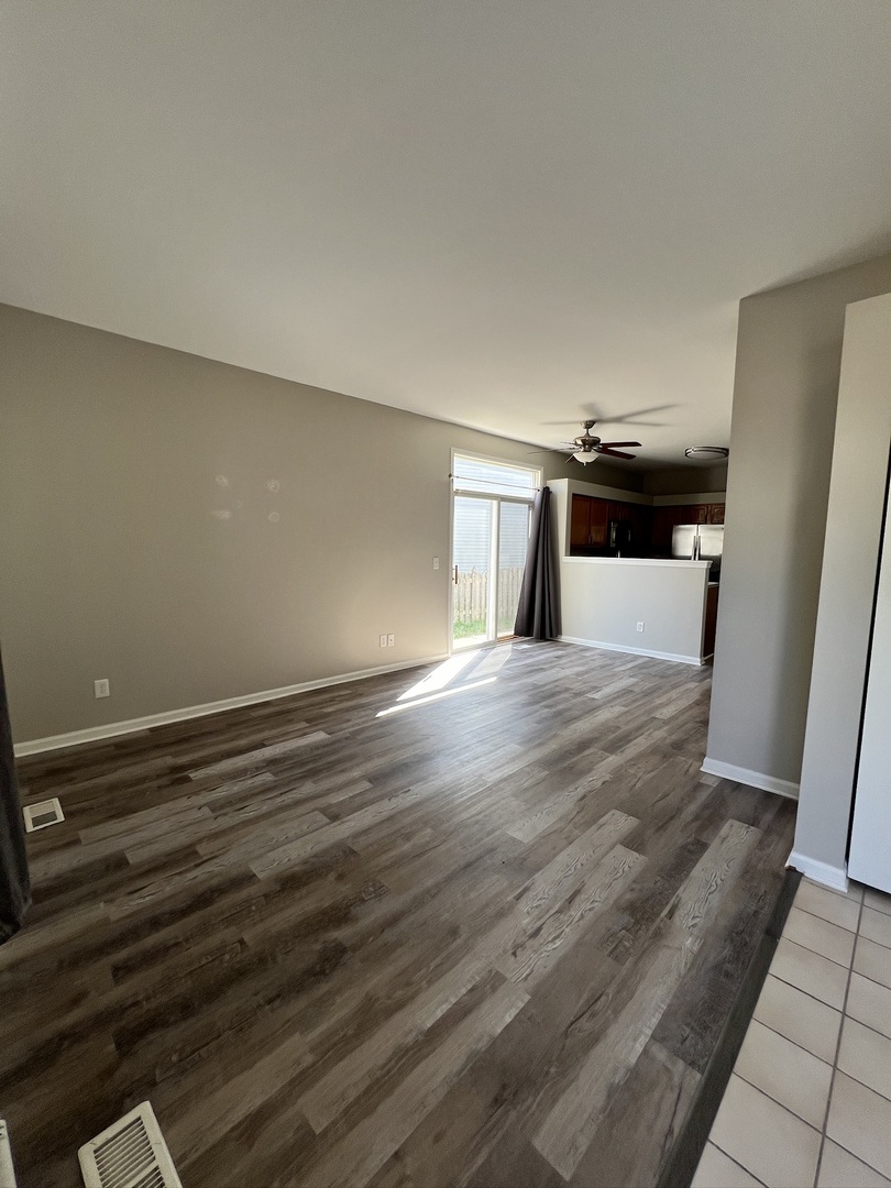 318 Richfield Trail, Romeoville, IL 60446