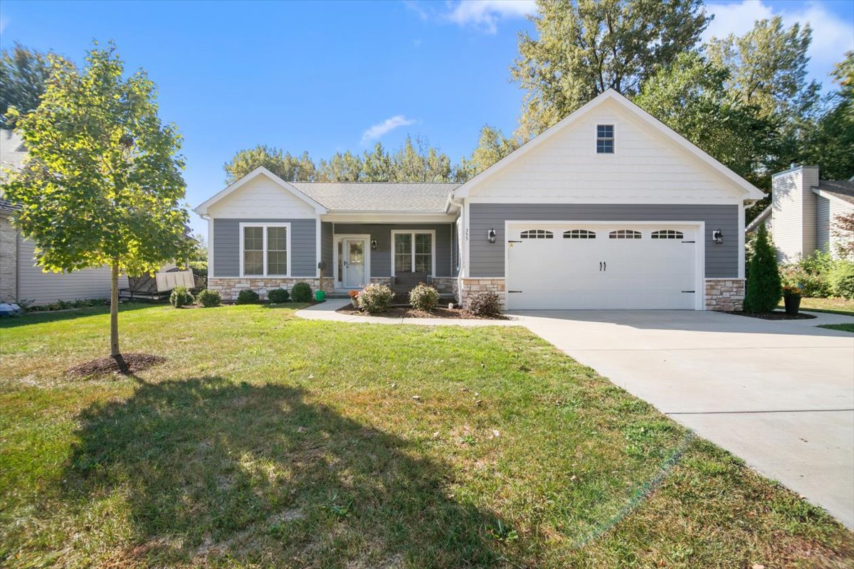 355 E Janet Drive, Braidwood, IL 60408