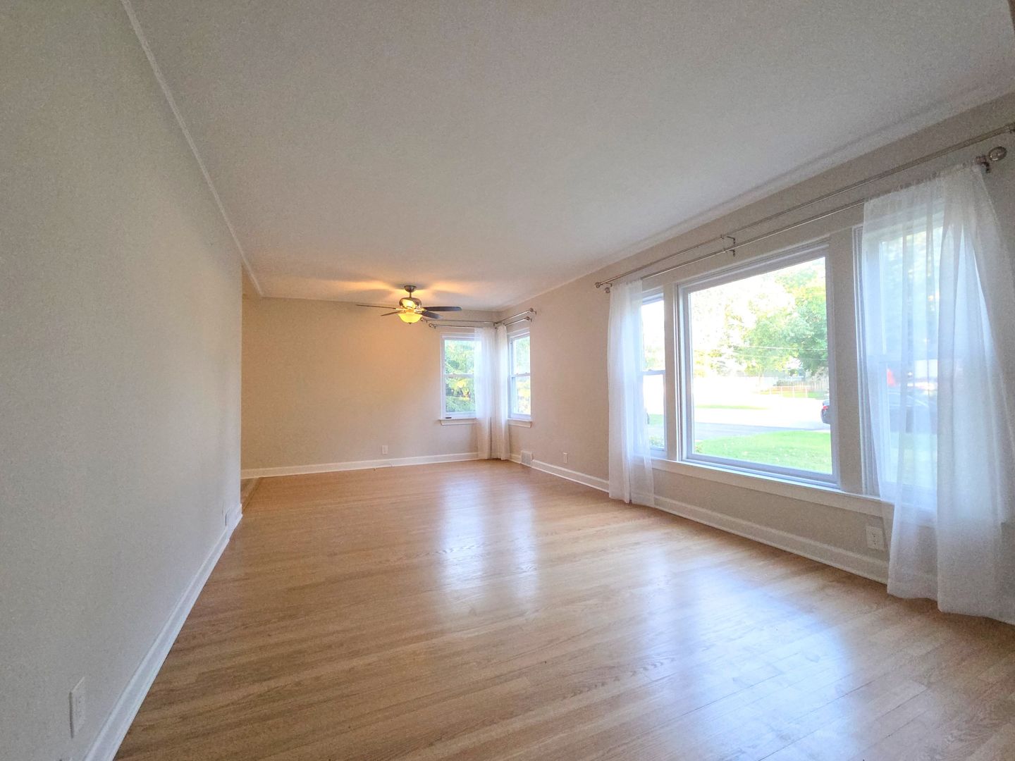 34 Evergreen Street, Lake Zurich, IL 60047