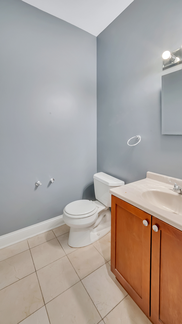 2417 W Fillmore Street #1, Chicago, IL 60612