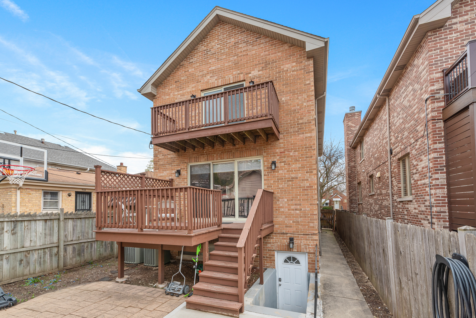 5512 N NORMANDY Avenue, Chicago, IL 60656