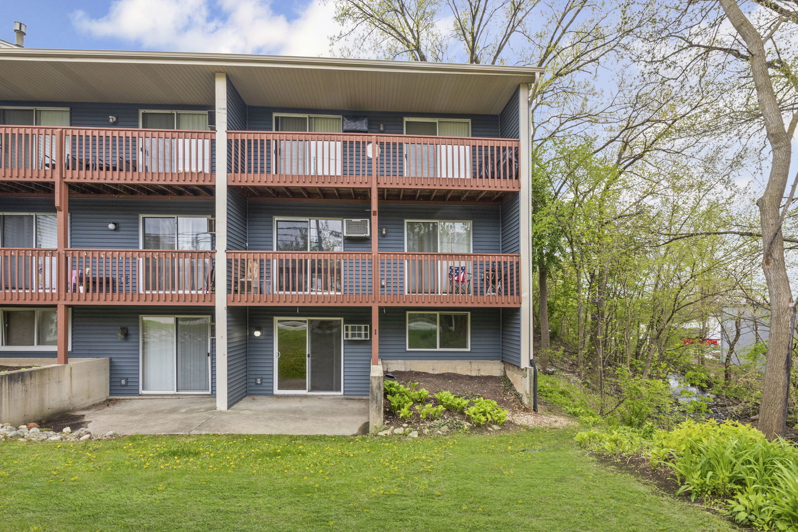 764 TERRACE Court #A, Elgin, IL 60120